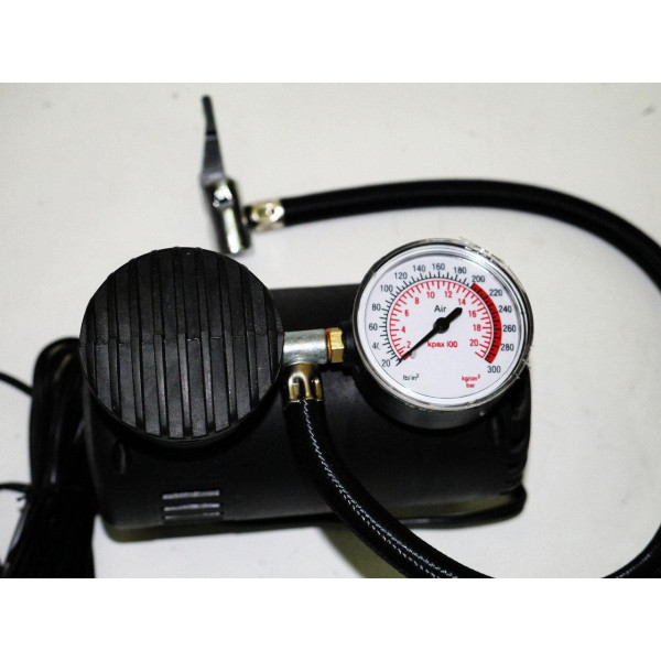 Автомобильный компрессор Air Compressor 300pi
