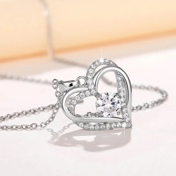 Женское ожерелье с кулоном в форме сердца Heart из циркония Серебристый