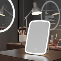 Зеркало для макияжа настольное с LED подсветкой и сенсорным включателем на аккумуляторе