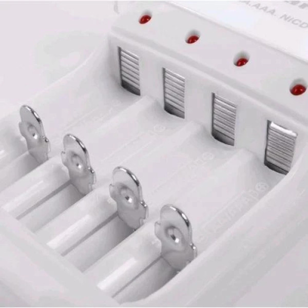 Зарядное устройство аккумуляторных батарей JIABAO JB-212 + аккумуляторы 4 шт. AAA