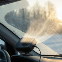 Автомобильный обогреватель салона от прикуривателя тепловентилятор Car Fan