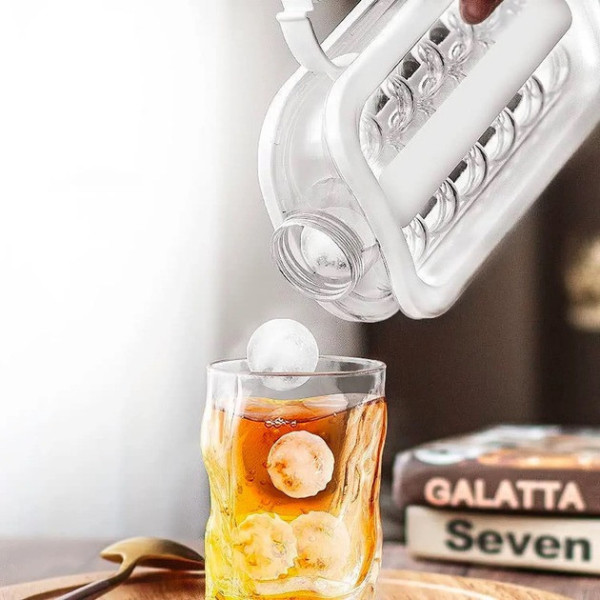Силиконовая форма для льда ICE CUBE TRAY 2 в 1 на 17 шариков герметичная бутылка охлаждение напитков
