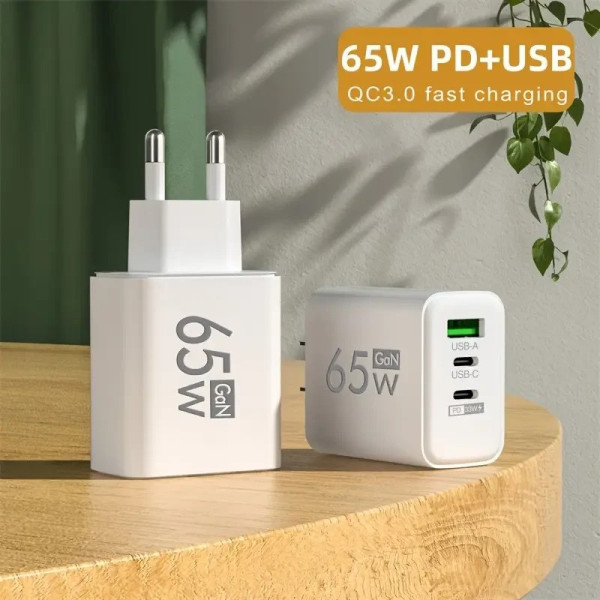 Быстрое зарядное устройство TRG-185 GaN 65W с портами USB Type-C и A белое