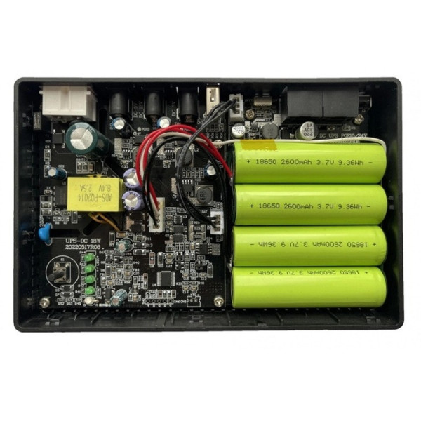 Бесперебойник UPS dc1018p 5V/9V/12V источник питания 10400 mAh