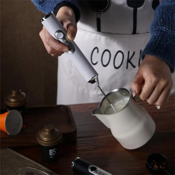 Портативный электрический миксер-капучинатор EGG BEATER беспроводной, ручной USB вспениватель для молочных напитков